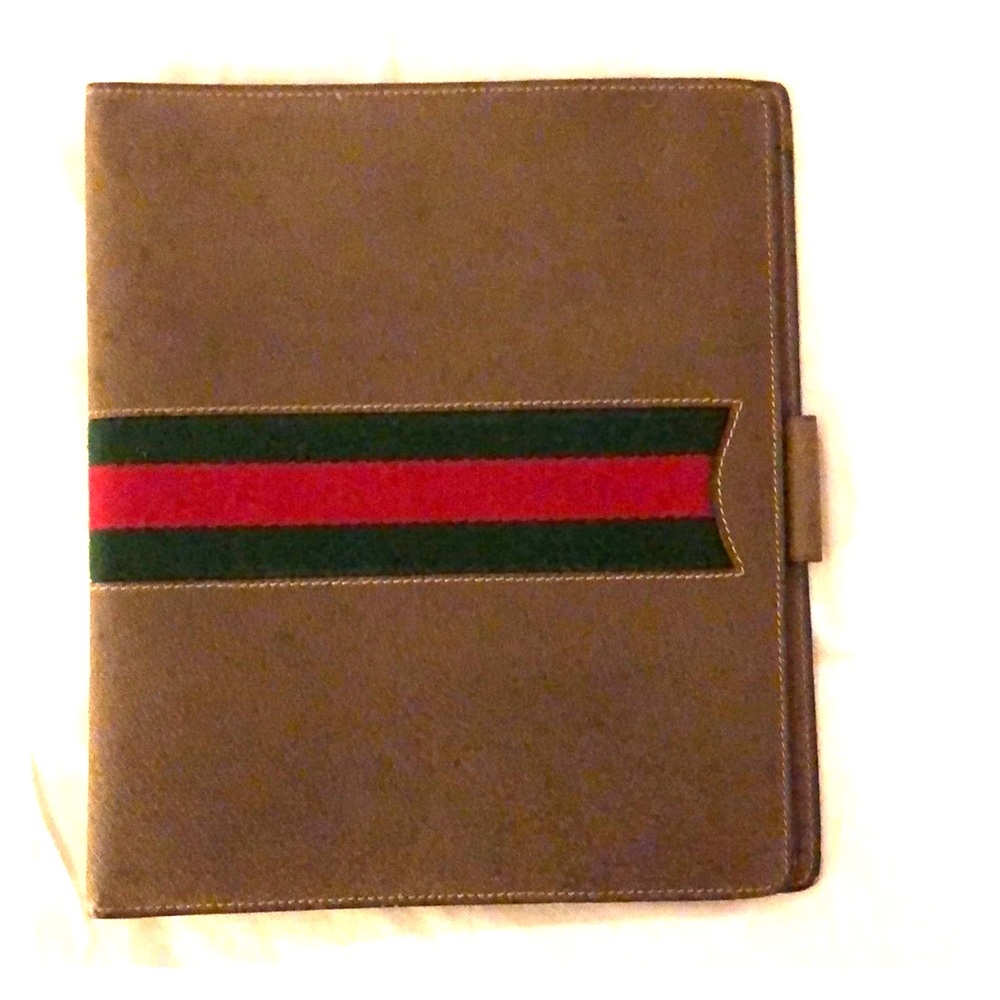 Gucci ringed binder/ planner